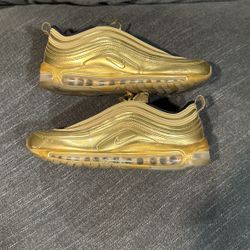 Olympic Gold Size 10.5