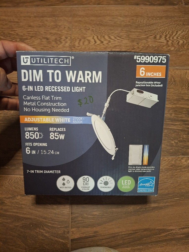 Utilitech White 6-in 850 -Lumens Switchable white Round Dimmable LED Canless Wet rated Recessed Downlight