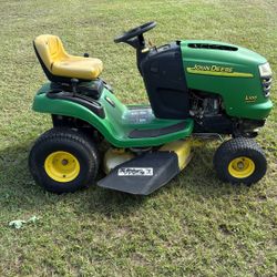 John Deere L100