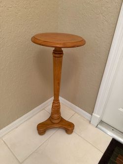 Wood Plant Stand Table, Side Table, Size 30 Inches Tall