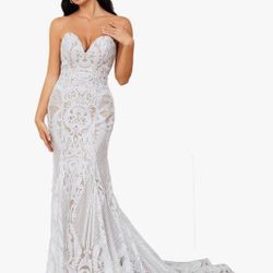Wedding dress NEW NEVER WORN