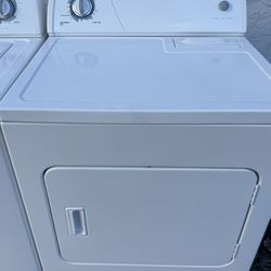 Whirlpool Dryer Machine/ Secadora Whirlpool/ Delivery Available/ Entrega Dispónible 