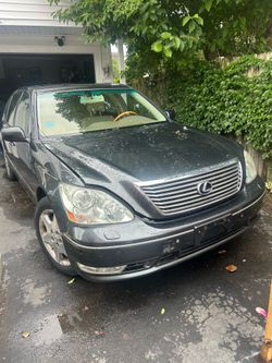 2004 Lexus LS 430