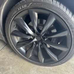 Tesla Model X OEM Wheel 22”