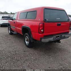 Parts 2004 Single Cab  Chevy  5.3 Motor