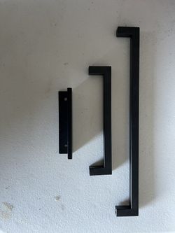 Kitchen Door/Drawer Pulls & Handles