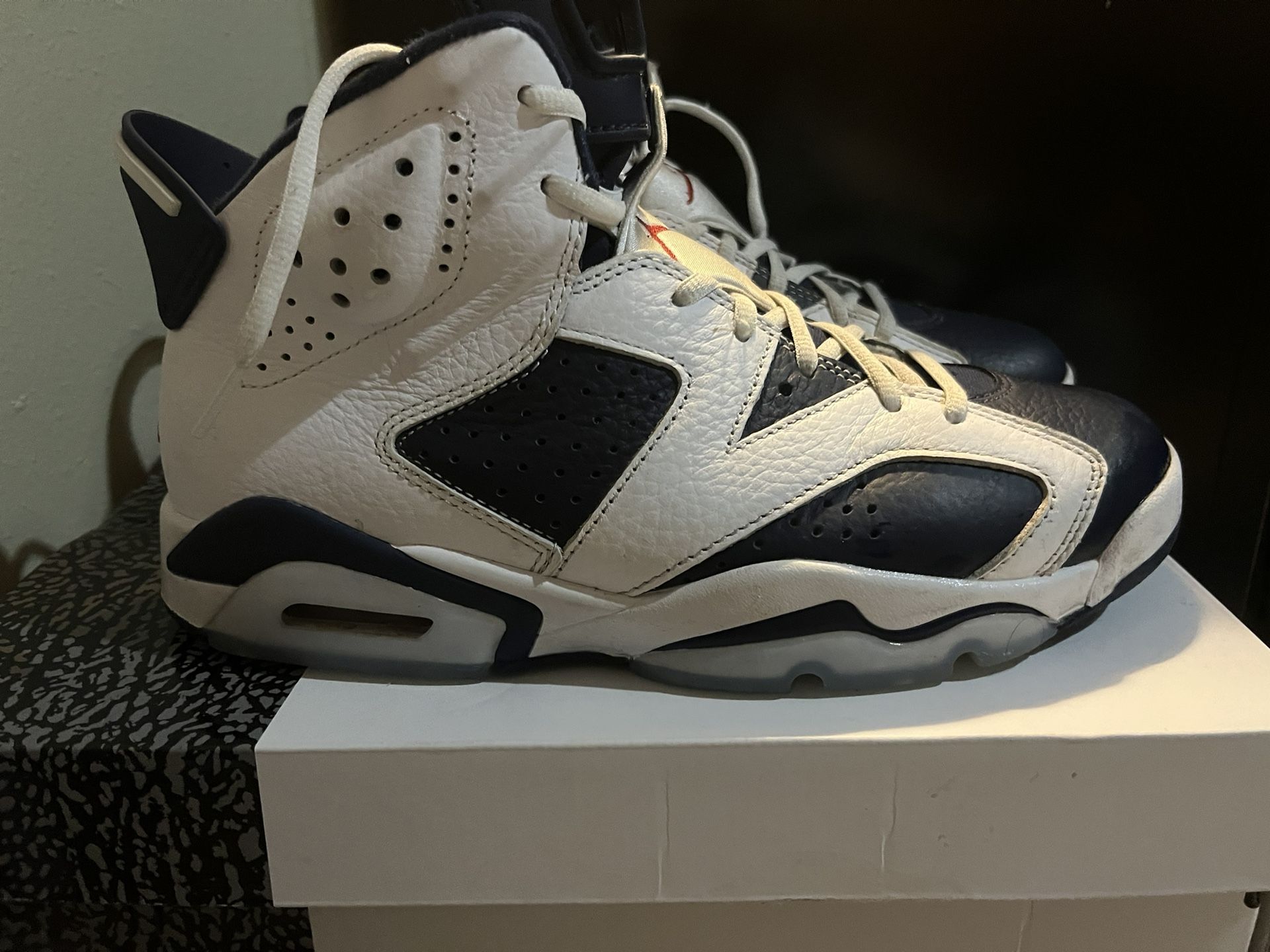 Jordan 6 Retro “Olympic”
