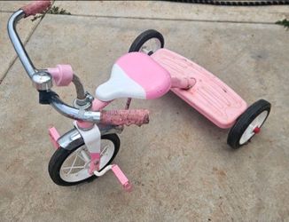 Girls tricycle