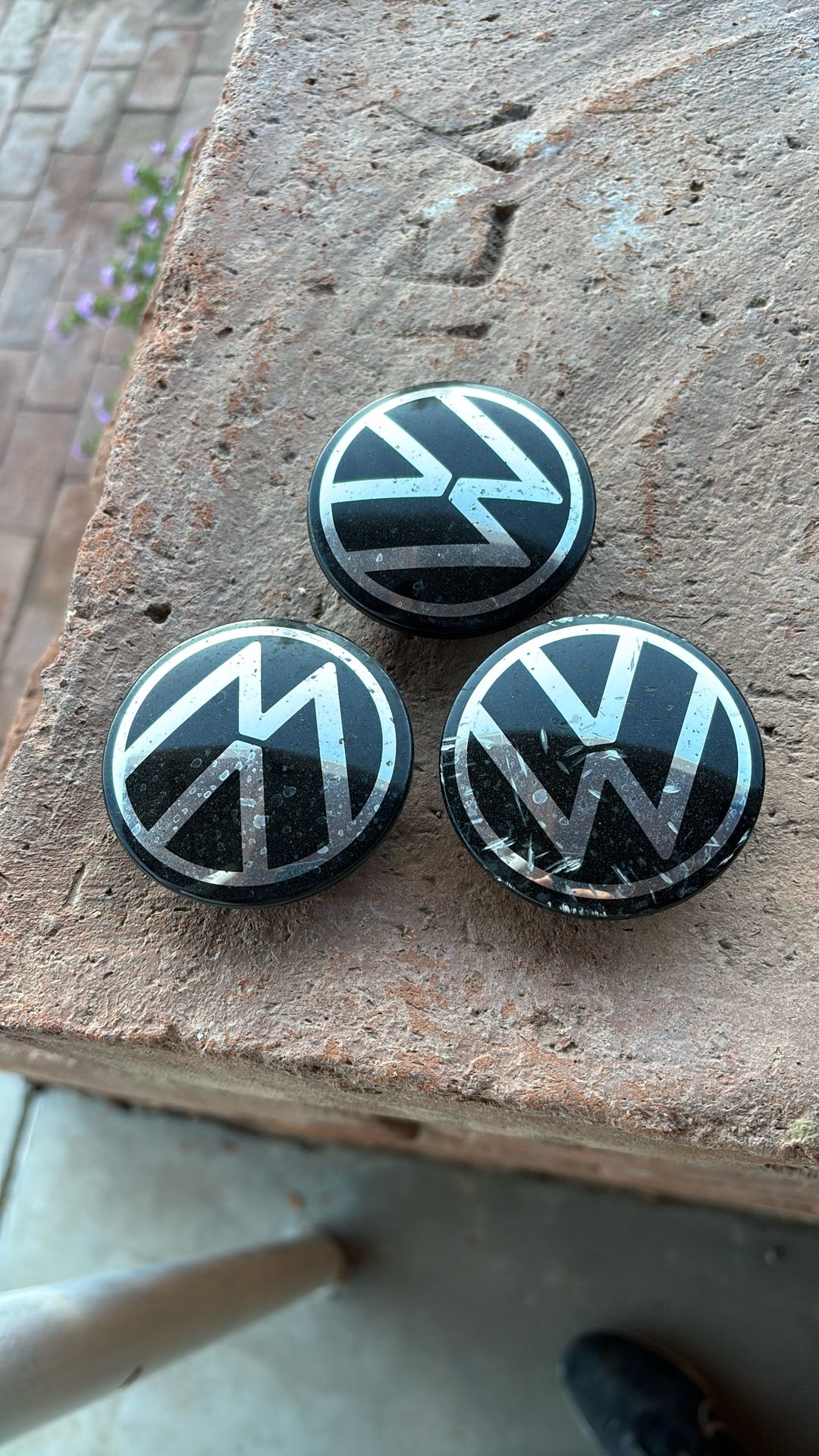 Dynamic VW Center Hub Caps