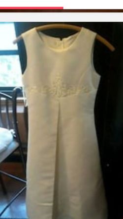 Wht girls satin dress