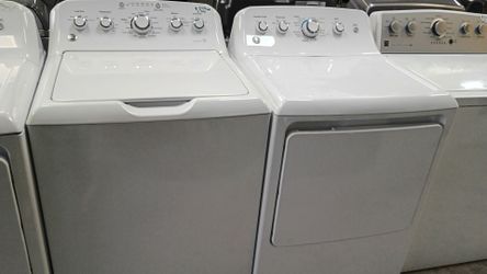 GE set top load washer & electric dryer with warranty delivery available fee depends on address 🏠🛣️🚛