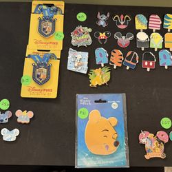 Disney Pins 