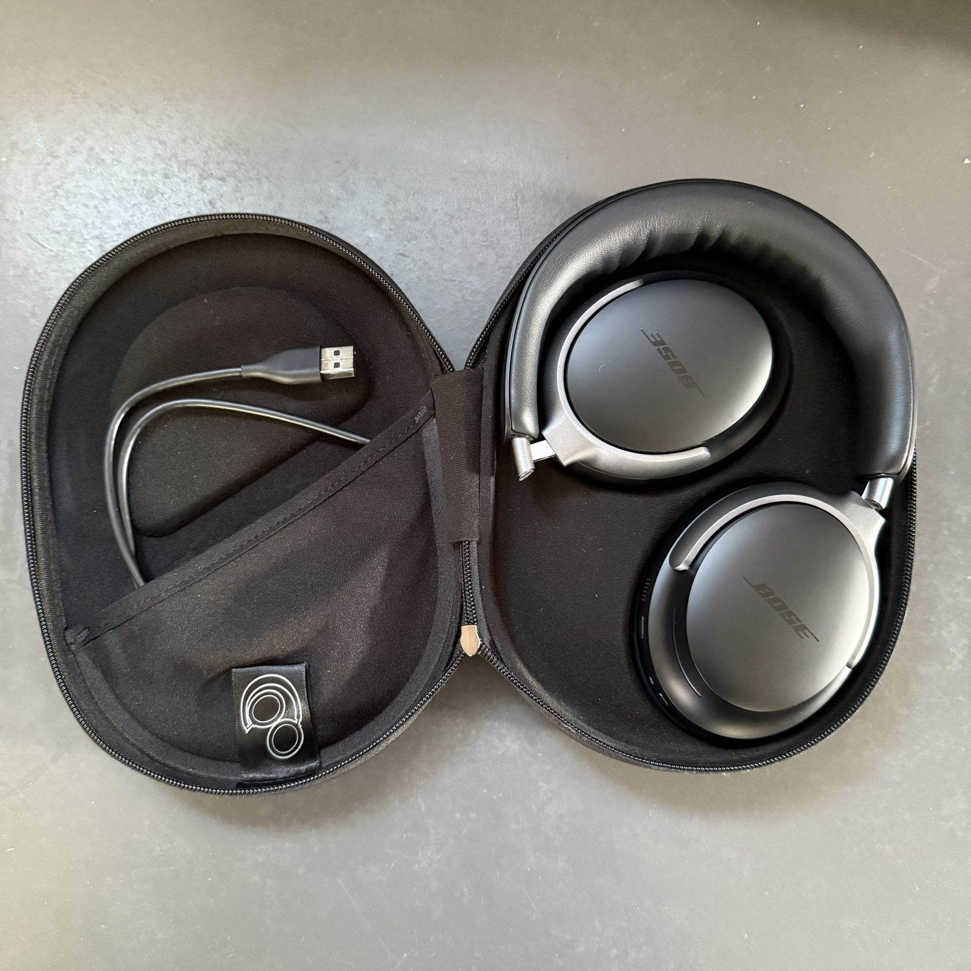 Bose Ultra Headphones + Case and Charger