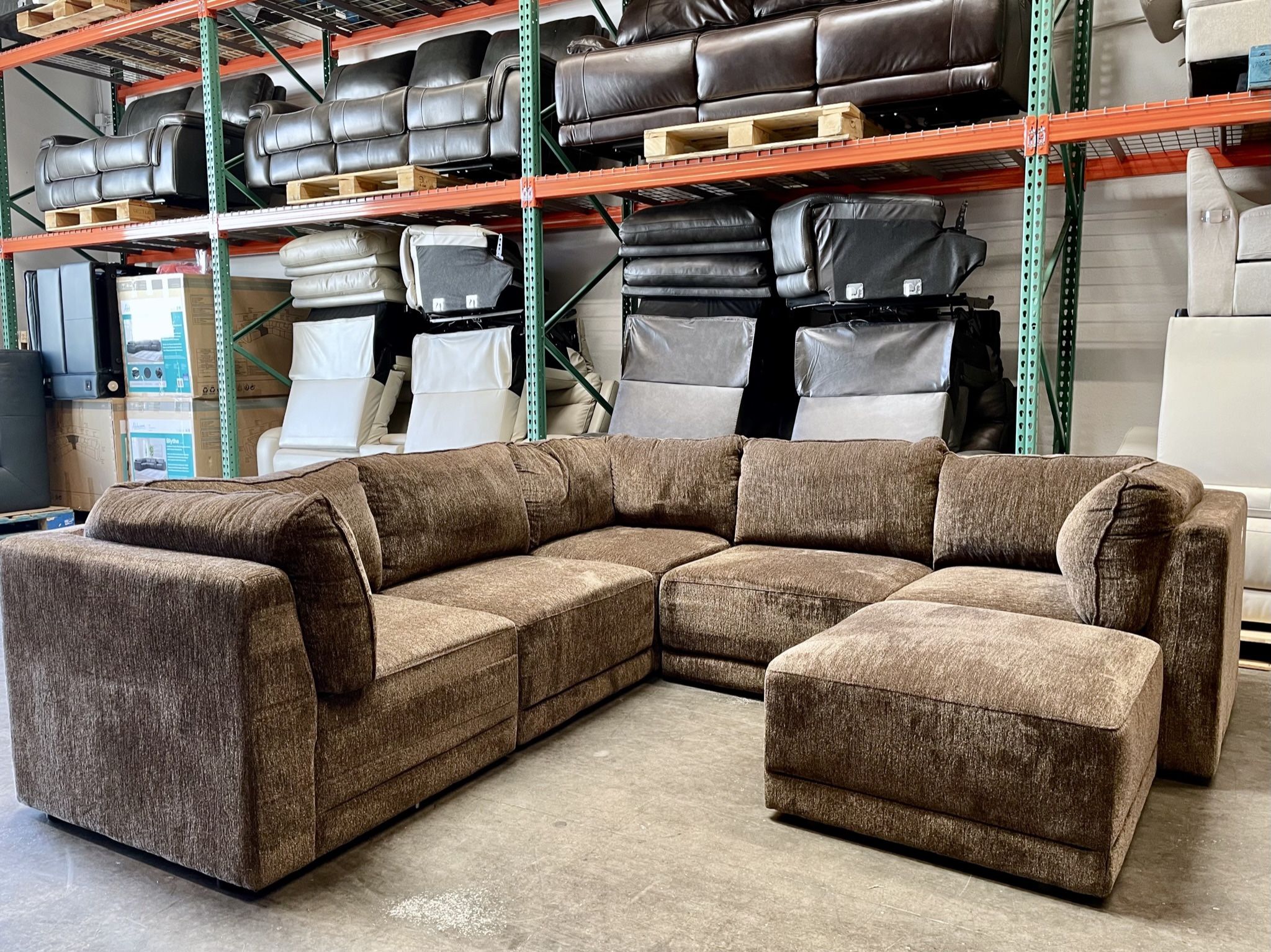 WAREHOUSE CLEARANCE Belize 6 piece Fabric Sectional, Brown for Sale