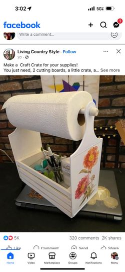 Custom paper towel holder