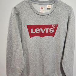 Levi’s sweater 