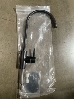 Open Box Express Water Filter Faucet – Matte Black