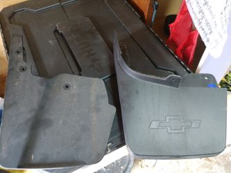 2015 Chevy Colorado mud flaps