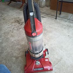 Hoover Wind tunnel Vacuum Cleaner