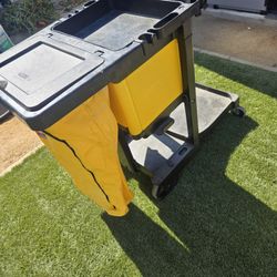 Rubbermaid Janitorial Janitor Cart