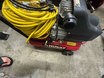 Husky Air Compressor with Hose – Works Good