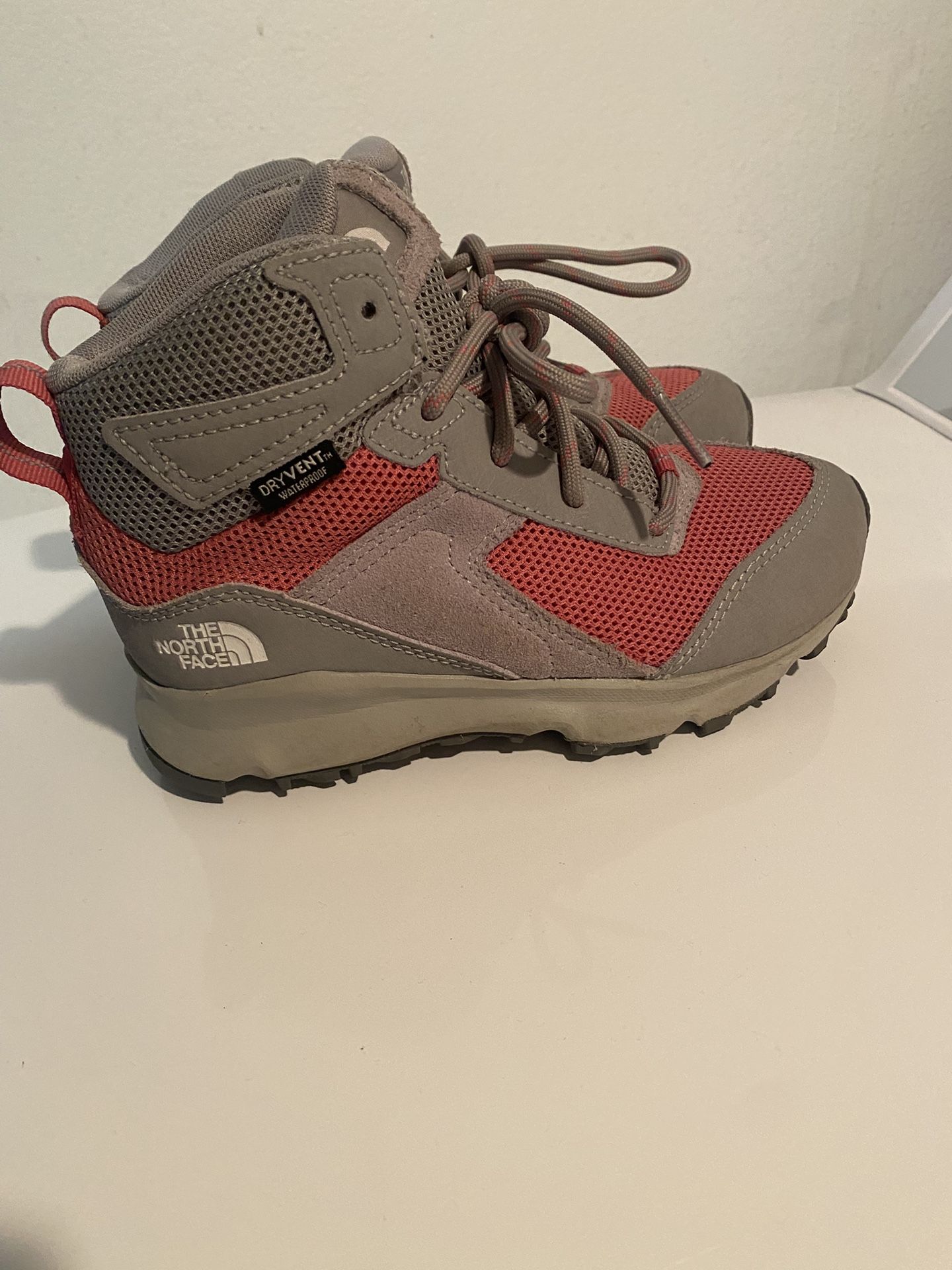 Northface boots Pink & Grey