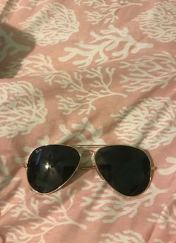 Ray ban