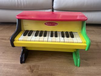 Melissa & Doug Learn-to-Play Wooden Mini Piano Toy with 25 Keys