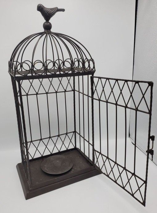 Metal Decorative Birdcage with Bird Finial