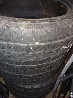 Used good tread 4 285/45 R 22