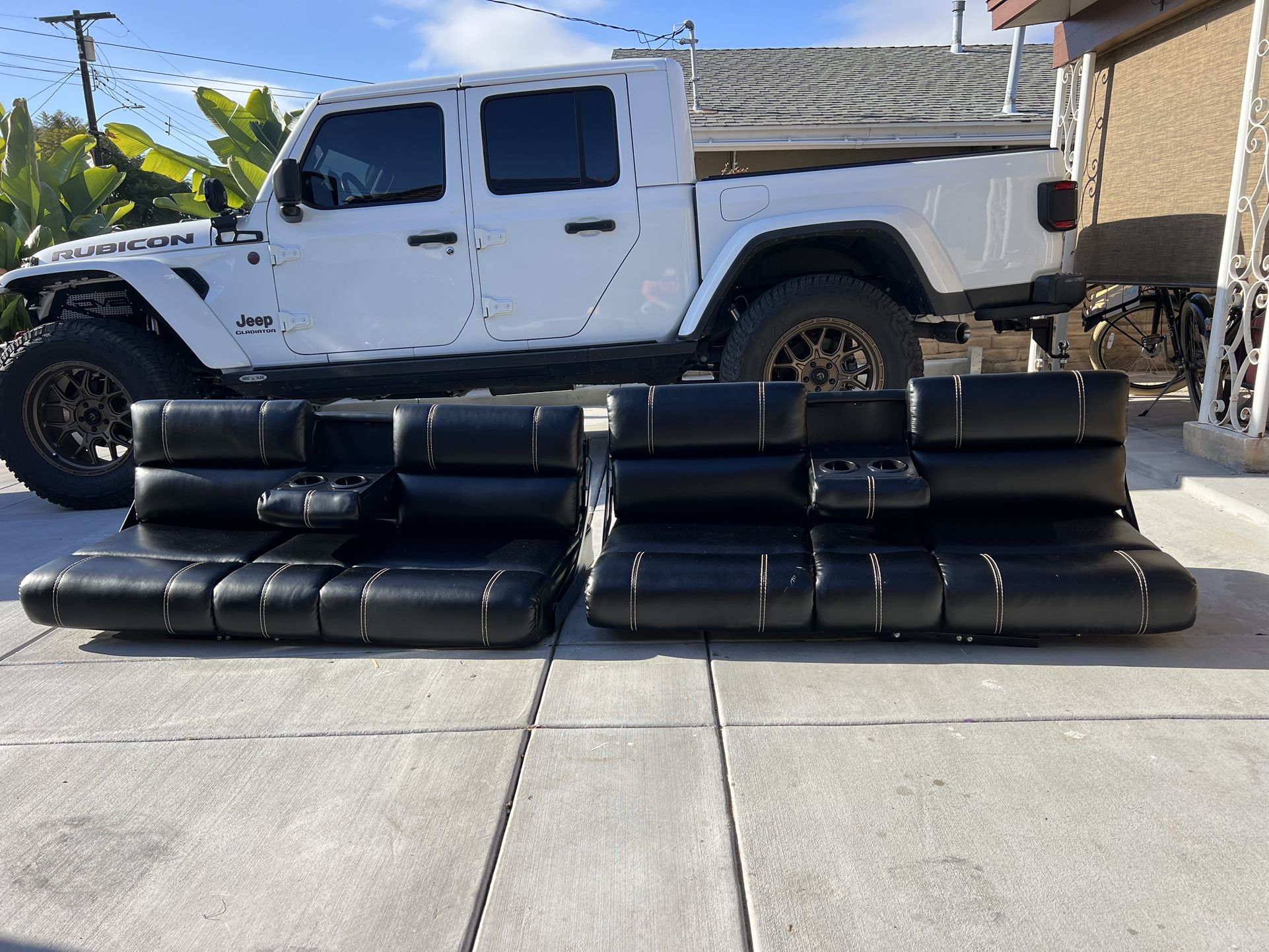 Happi Jac Rv Travel Trailer 5th Wheel Van Garage Bed Sofa Futon