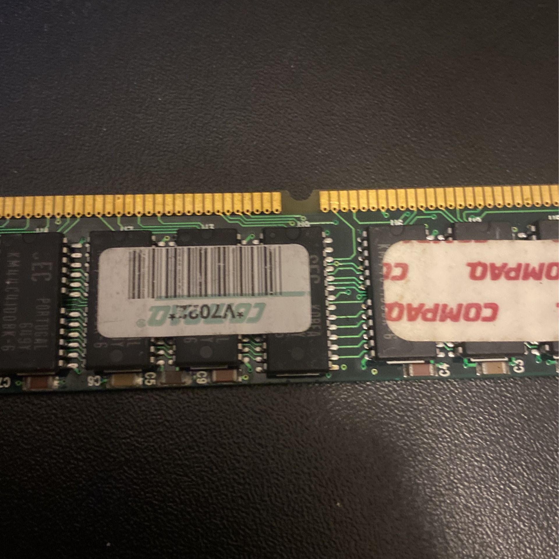 8gb Ram And 128 Gb Memory Sticks