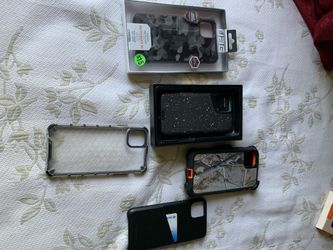 Case iPhone 11 Pro Max new $15 each