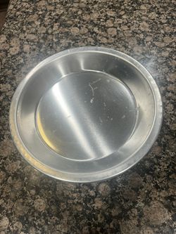 I Have 11 Commercial Grade Tins $5 Each They Are 9 Inch 