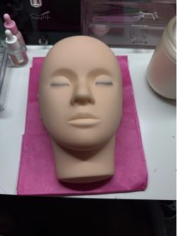 Lash Silicone Mannequin Head (3 layer lashes)