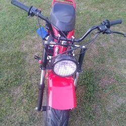 B200R Coleman