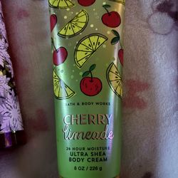 Bath And Body Works 