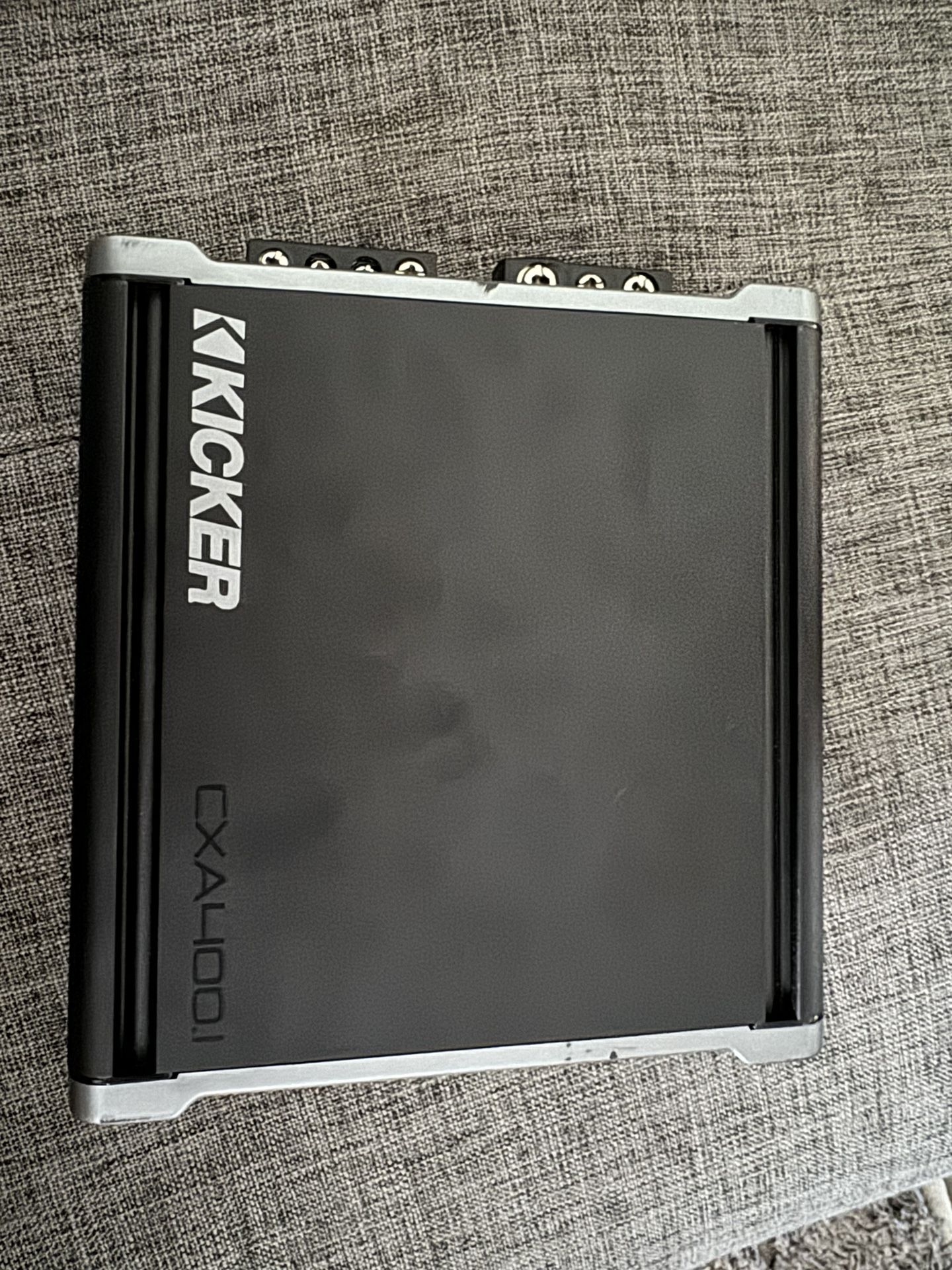 Kicker CXA 400.1 Amplifier