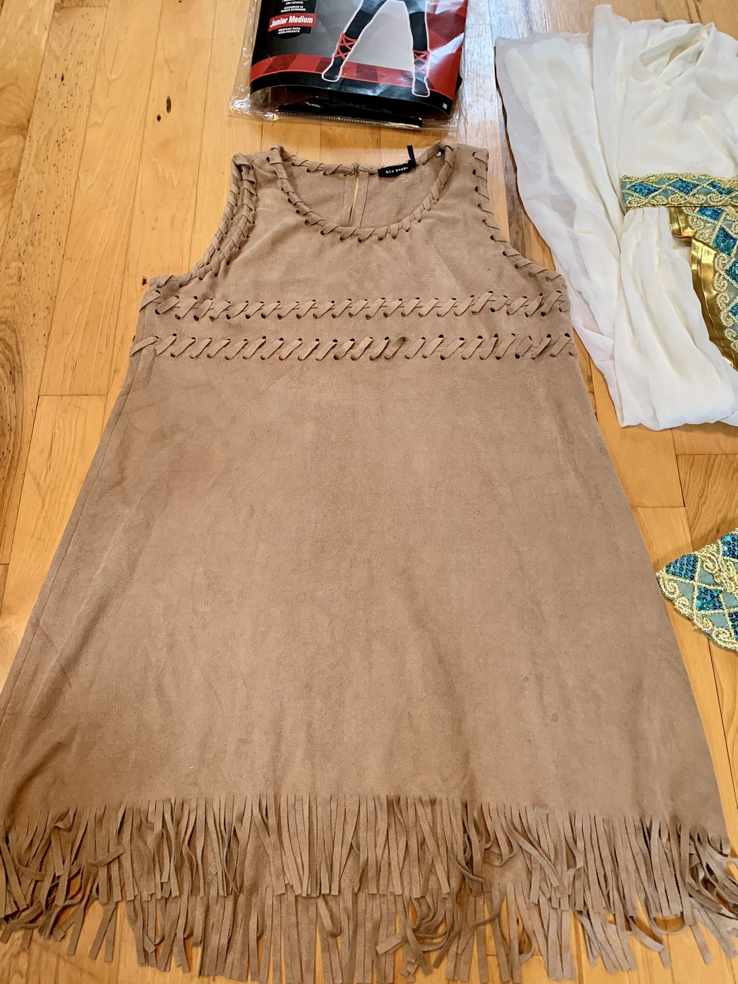 Suede Dress/ Halloween Or Pocohantas / Native American / Cowgirl Costume SZ Large 