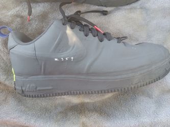 Nike N.354 Air Force 1  and 3 other pairs of sneakers