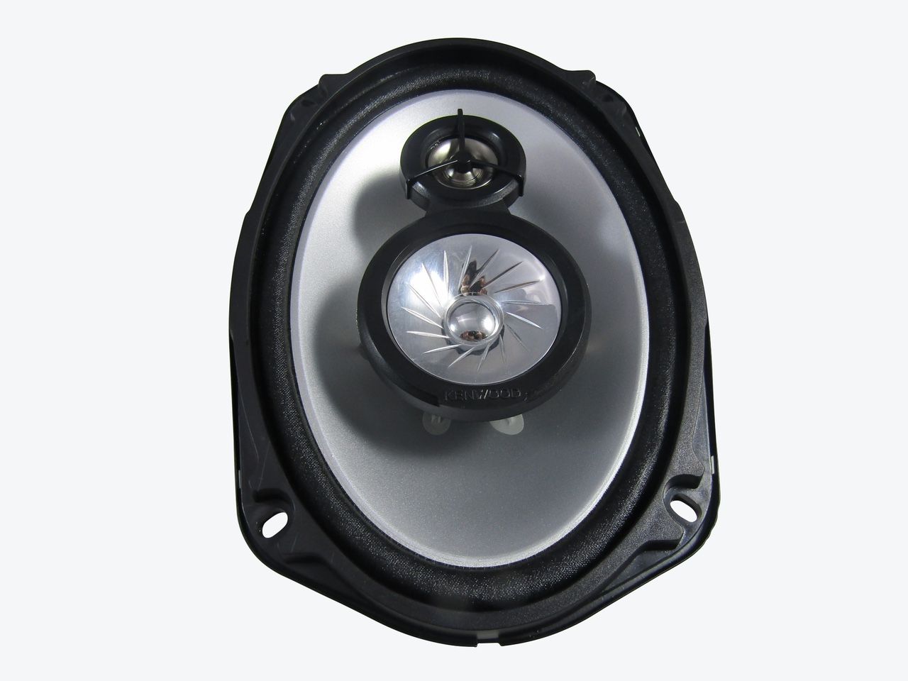 Kenwood's KFC-G6930 6"X9" Speakers Each AC