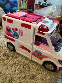 Barbie ambulance
