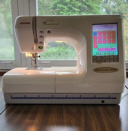 Janome Memory Craft Sewing/Embroidery Machine