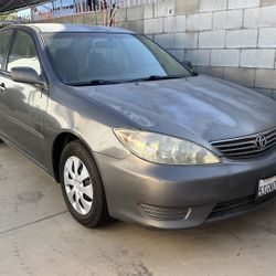 2006 Toyota Camry 