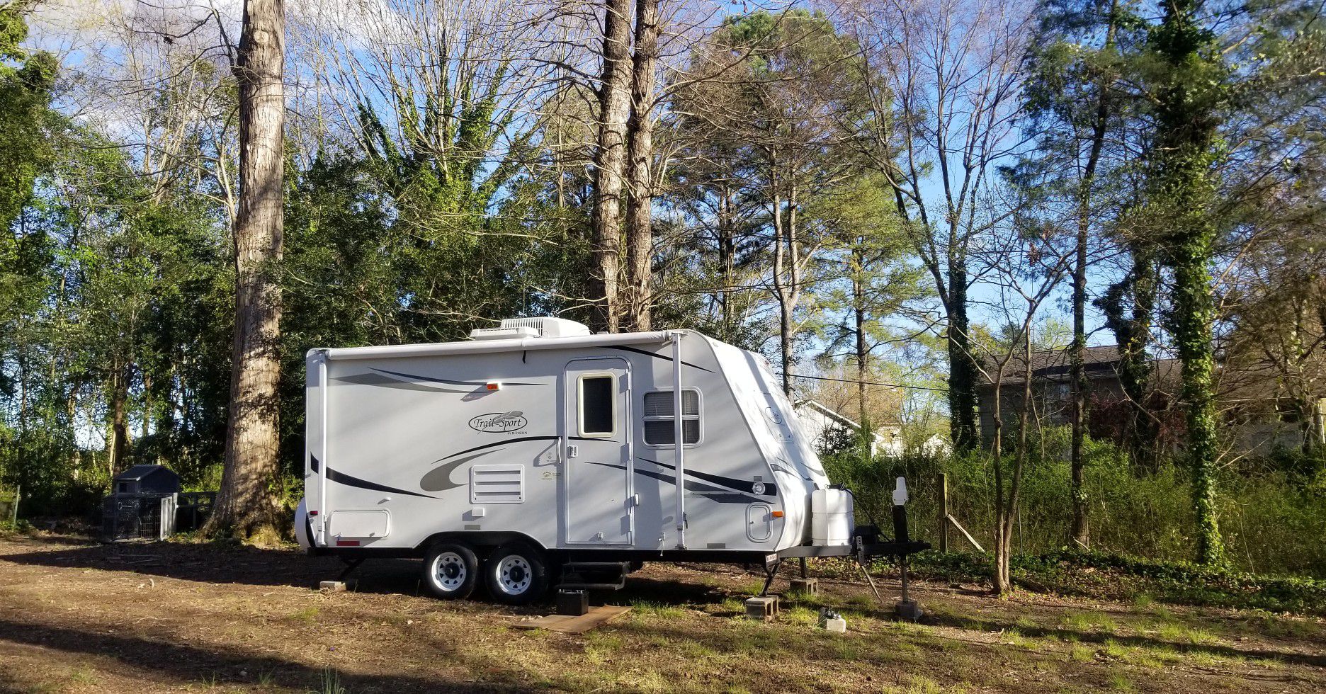 Remodeled 21' RV camper