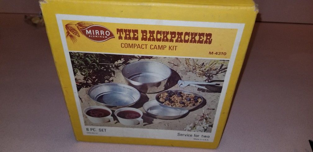 NEW IN BOX MIRRO ALUMINUM THE BACKPACKER 8 PIECE CAM KIT. PICK UP MIDDLEBORO ONLY FINAL SALE