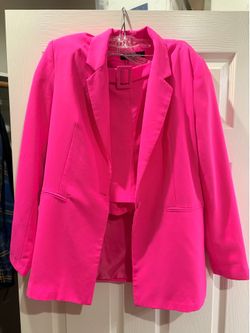 White fox hot pink blazer set