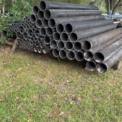 Cast Iron Pipe  10’ Long Over 100 Pieces Assorted Sizes 2”,3”,4”,6” & 8”  Can Separate If Needed. 