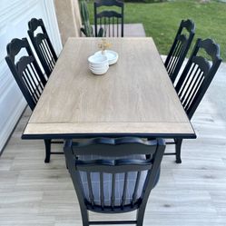 Extendable Dining Table And Chairs 