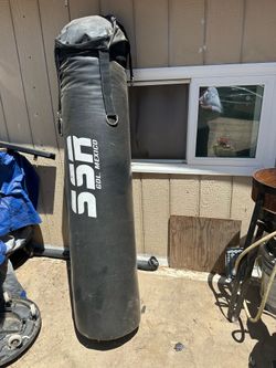 Muay thai heavy bag 7feet 100 lbs